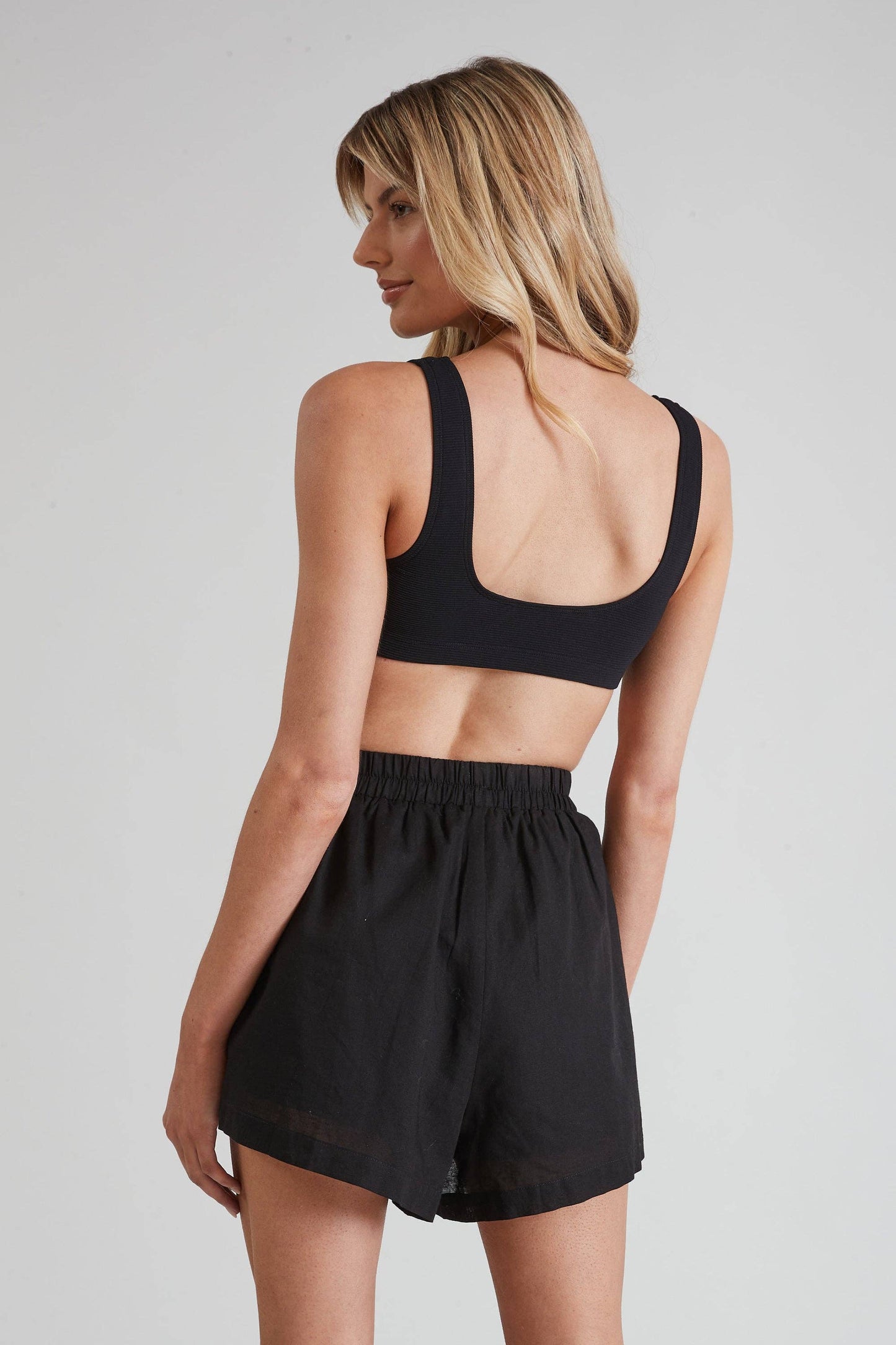Monaco Black Linen Short