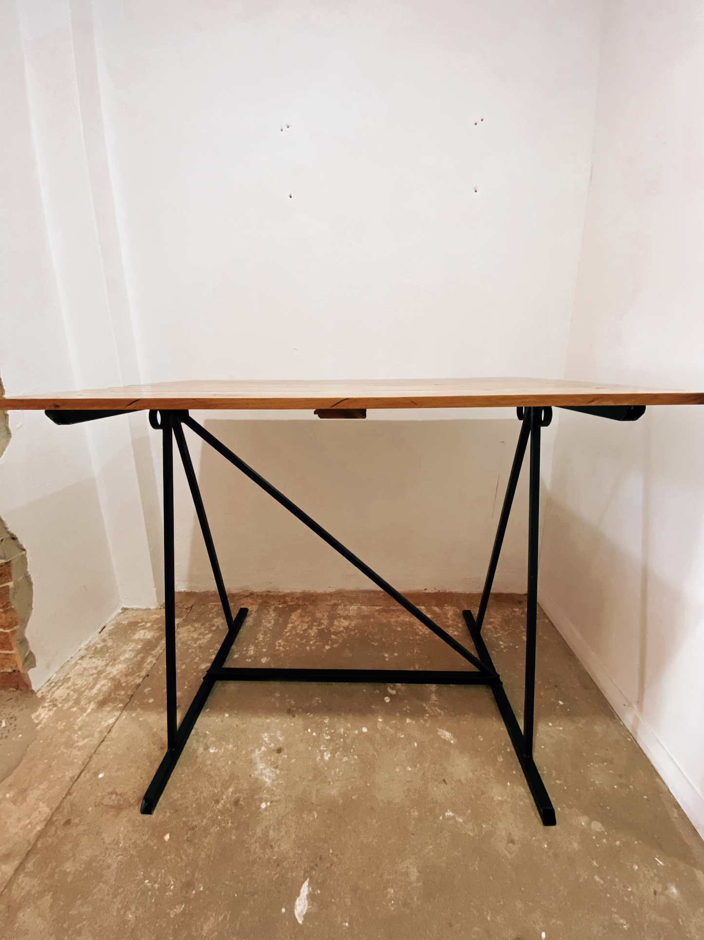 Timber Bar Table