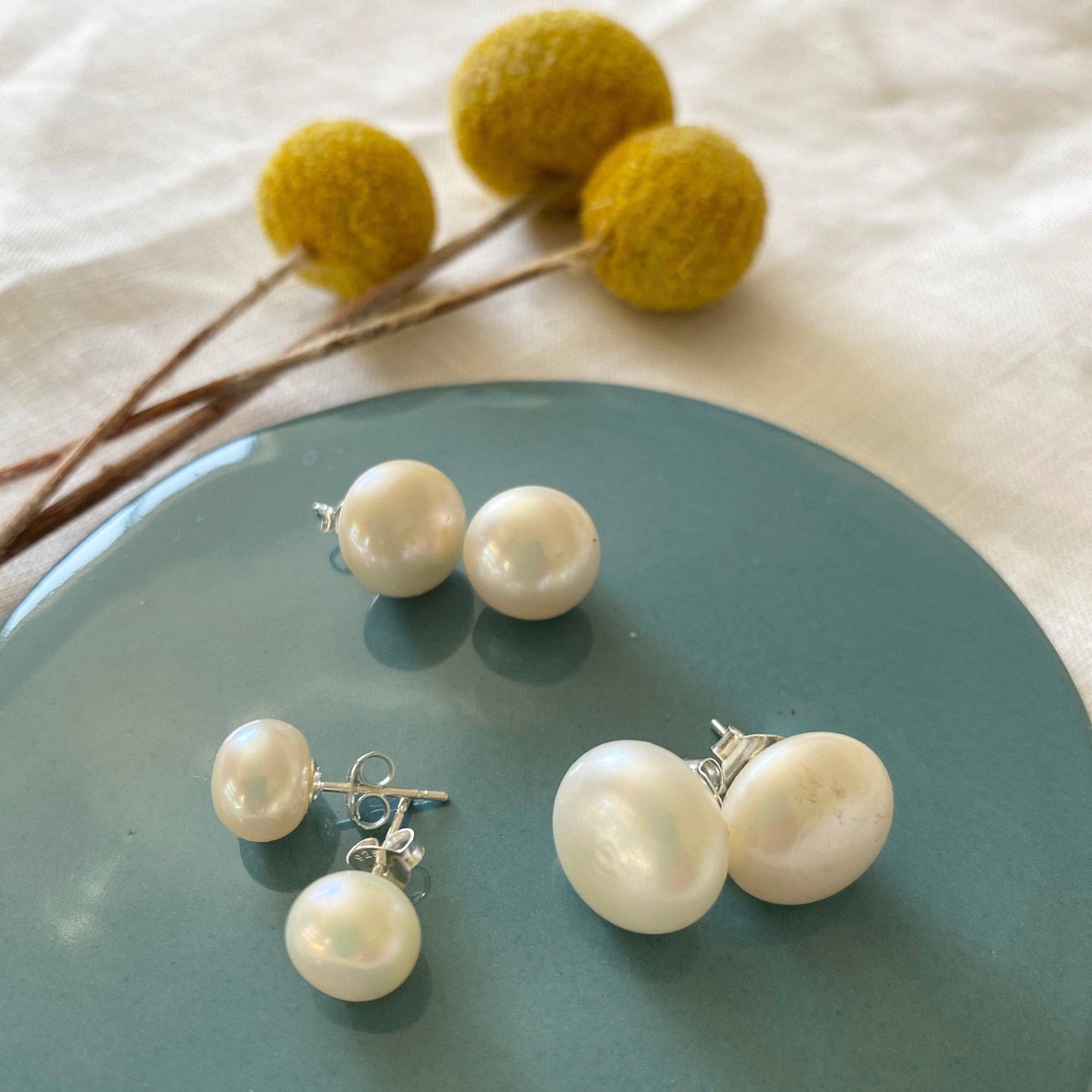 Sterling Silver Freshwater Pearl Stud Earring’s: L