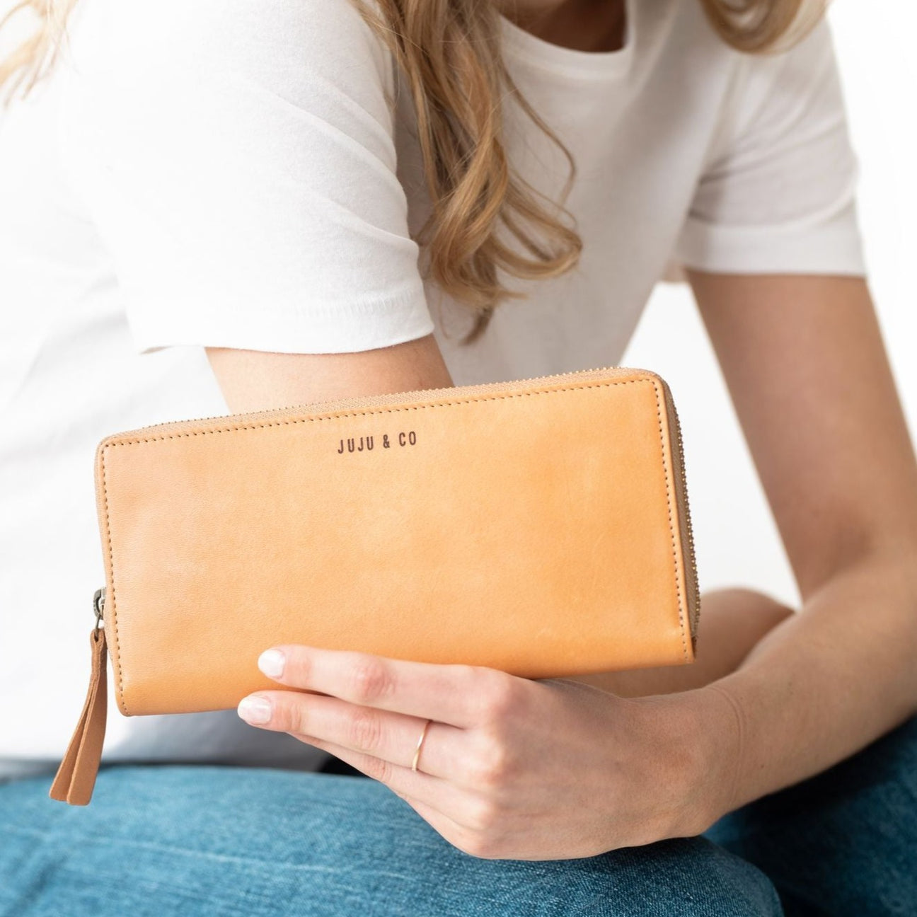 Juju Slim Wallet - Tan